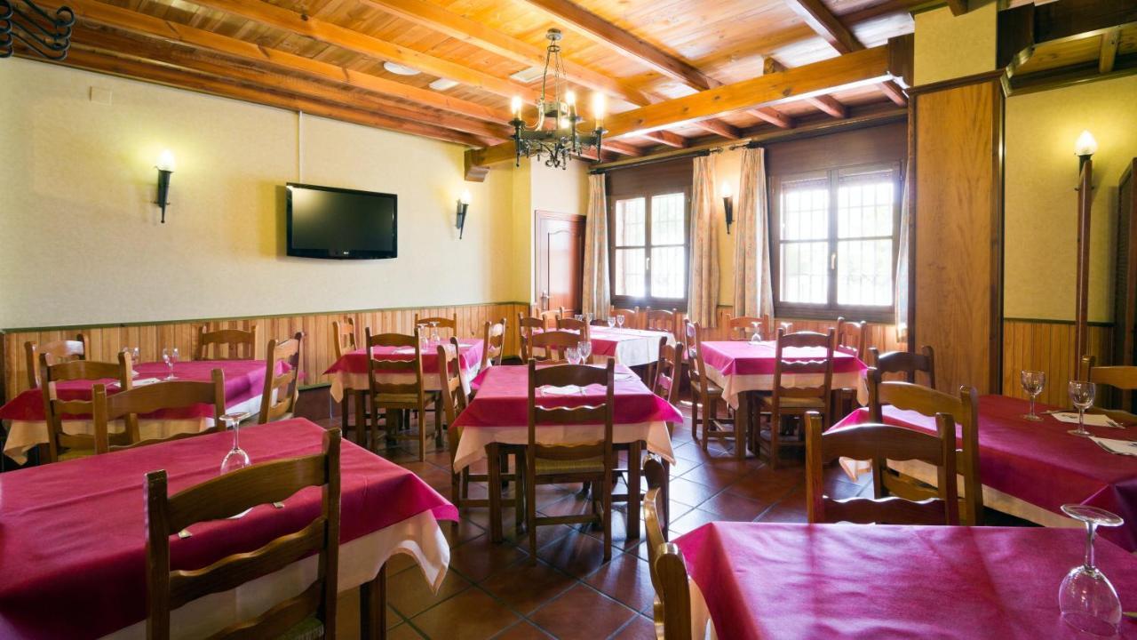 LABELLA Hostal Restaurante La Calahorra Exterior foto
